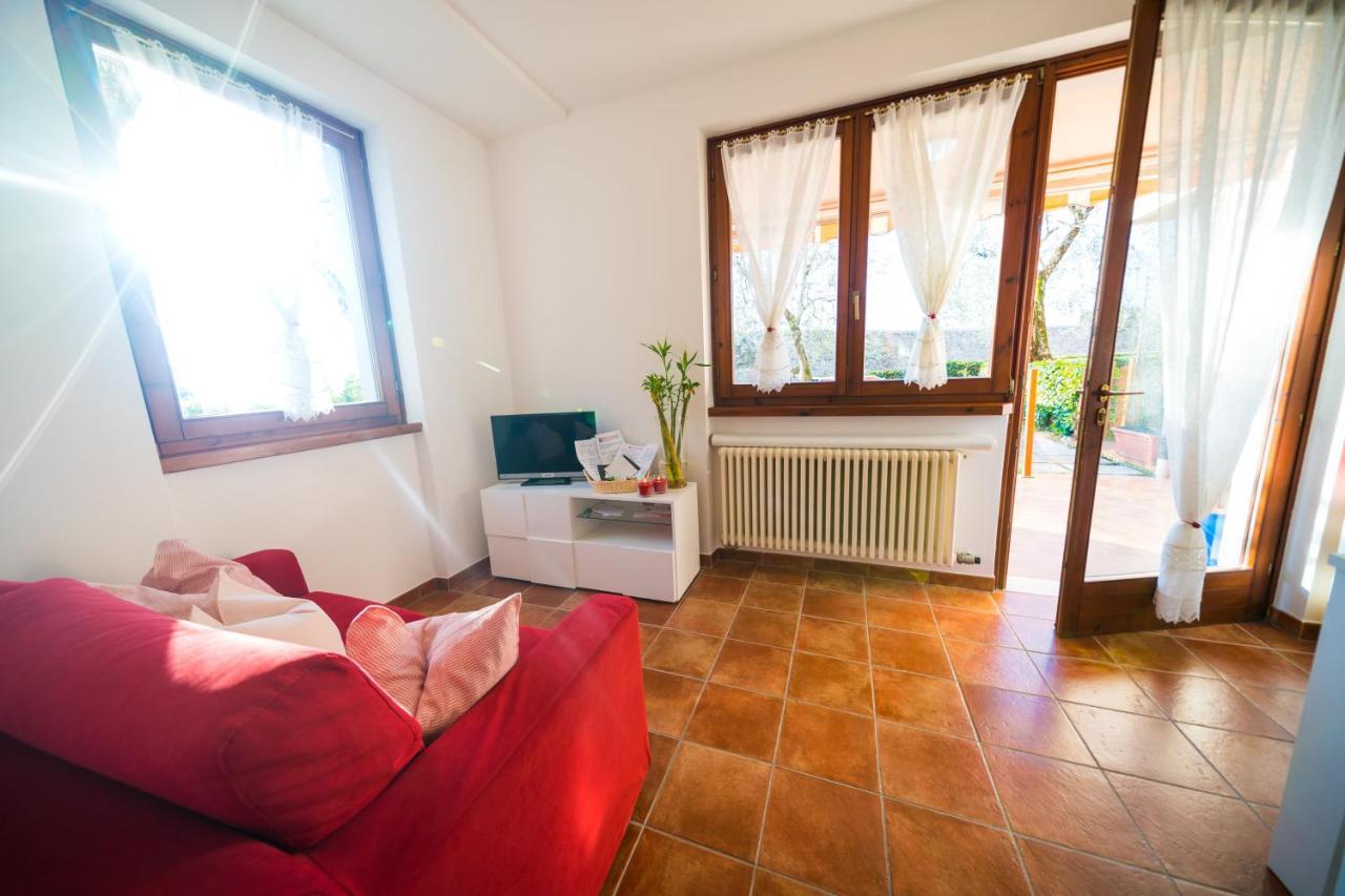 Ulivi Beth'S House Apartman Brenzone sul Garda Kültér fotó